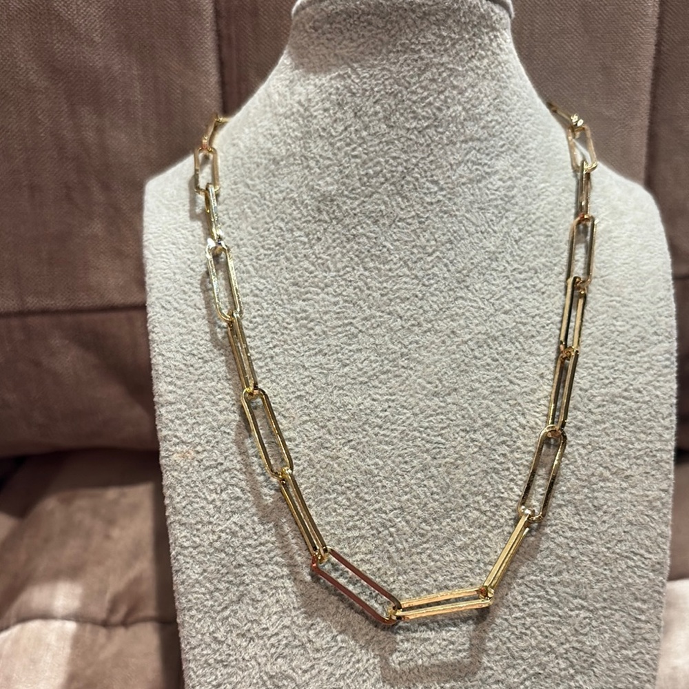 Sugarfix Paperclip Gold Modern Geometric Necklace 17-19”